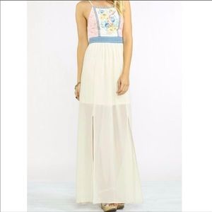 Flying Tomato Embroidered Floral Ivory Dress